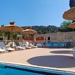 La Capelle Pres De La Reserve Africaine De Sigean Et Narbonne A 10 Min Des Plages