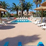 Gite la Capelle près de Sigean Narbonne dans l'Aude à 10 min des plages Méditerranée * Roquefort-des-Corbières