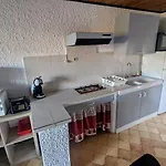 La Capelle Pres De La Reserve Africaine De Sigean Et Narbonne A 10 Min Des Plages