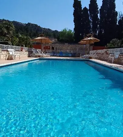 La Capelle Près De Sigean Narbonne Dans L'aude à 10 Min Des Plages Méditerranée