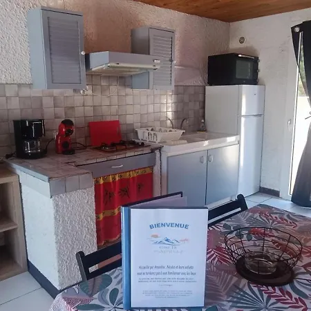 Hébergement de vacances La Capelle Des Corbières Aude Roquefort-des-Corbières