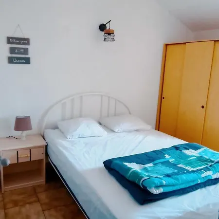 La Capelle Pres De Sigean Narbonne Dans L'aude A 10 Min Des Plages Mediterranee