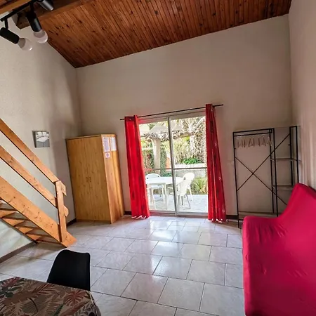 Casa de Férias La Capelle Des Corbieres Sigean Narbonne Aude