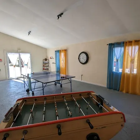 La Capelle Près De Sigean Narbonne Dans L'aude à 10 Min Des Plages Méditerranée