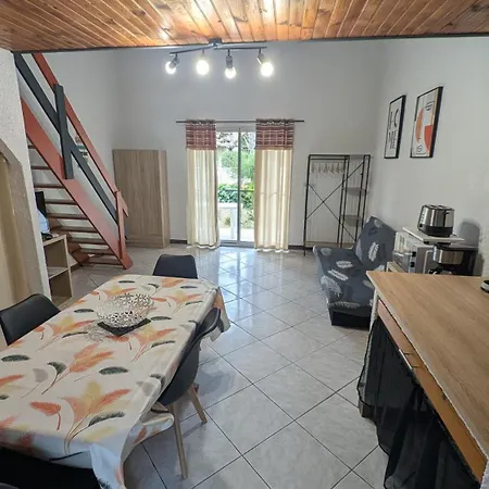 La Capelle Des Corbieres Sigean Narbonne Aude Casa de Férias *