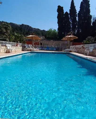 La Capelle Près De Sigean Narbonne Dans L'aude à 10 Min Des Plages Méditerranée